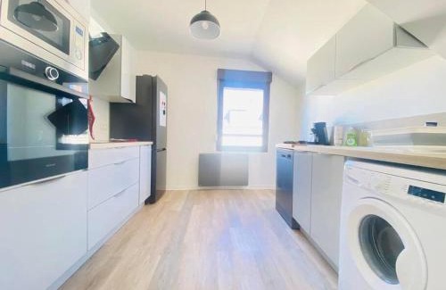 Laon Apartment | Elegant Family-Friendly Apartment with High Guest Ratings