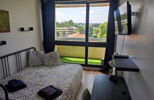 Pessac Apartment | Appartement spacieux et lumineux, idéalement situé