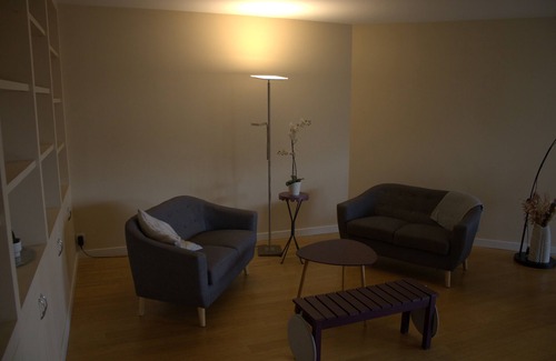 Gambetta Apartment | Spacious Apartment Near La Défense Arena, Family-Friendly