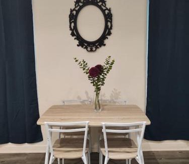 Centre Deux Apartment | Central Apartment with Parking - Ideal for Families