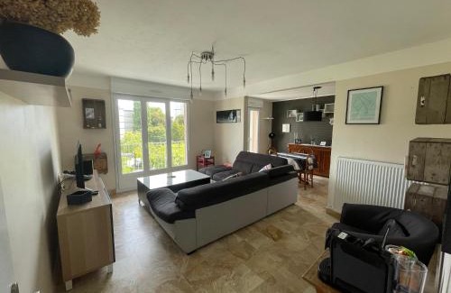 Bellevue Apartment | Spacious Apartment Near Beach - Pet & Child Friendly