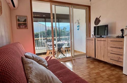 Argeles Plage Apartment | Relaxing Studio Cabin for 4 in Argelès sur Mer