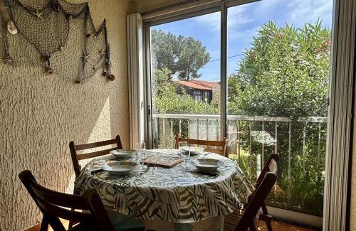 Argeles Plage Apartment | Appartement Studio cabine ARGELES SUR MER AR020-033