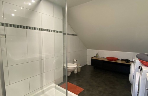 Bourbourg Apartment | Stylish Studio Le Spacieux with Breakfast & Family-Friendly Amenities