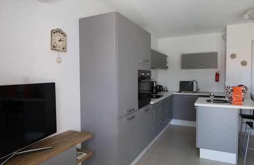 Carry-le-Rouet Apartment | Appartement T Avec Jardin 5 Minutes du Port de Carry le Rouet et la mer