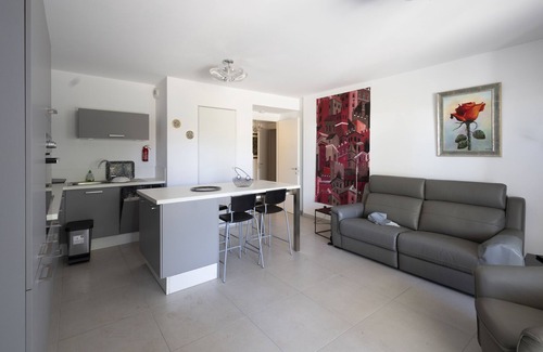 Carry-le-Rouet Apartment | Appartement T Avec Jardin 5 Minutes du Port de Carry le Rouet et la mer