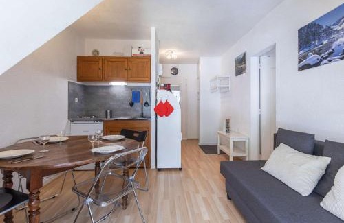 Cauterets Apartment | Cozy T2 Apartment in Cauterets, Near Ski Lift & Parking