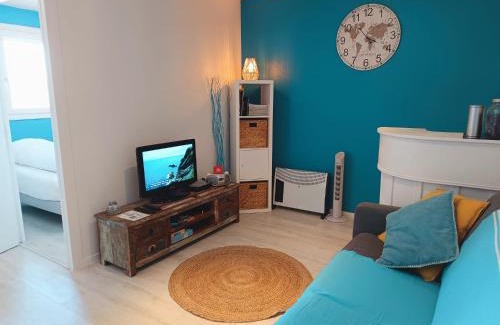Biscarrosse Plage Apartment | Oceanfront T2 Apartment near Biscarrosse Plage - Guest Rated 8.8
