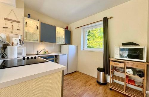 Carnac Apartment | Cozy T2 + Cabin Near Carnac Beaches with Balcony & Parking