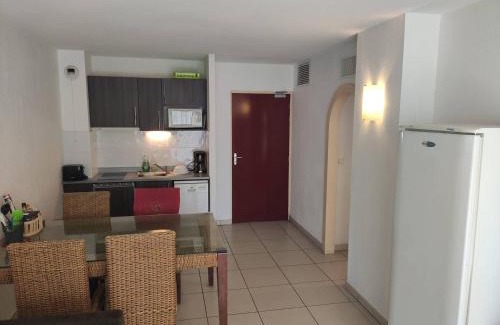 Argeles Plage Apartment | Relax at Appartement T2 with Pool, Beach & Terrace Access
