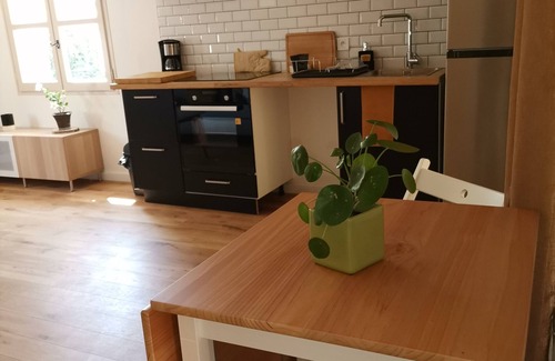 Sollies-Toucas Villa | Guest Rated 10/10: T2 Apartment in Countryside Villa