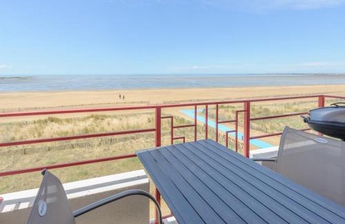 Port District Apartment | Seaside Appartement T2 with Balcony, Wifi & Parking