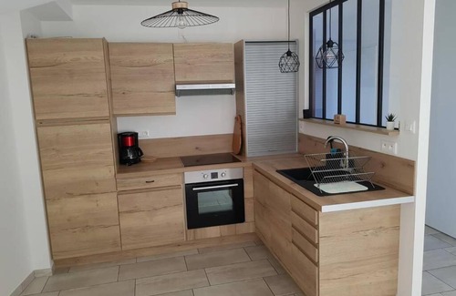 Cambo-les-Bains Apartment | Modern T2 Apartment in Cambo-les-Bains - Highly Rated Stay