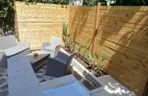 Le Pradet Apartment | Cozy T2 Apartment Near the Beach, Perfect for Families