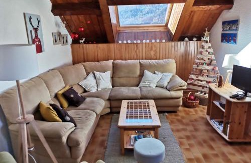 Forville Apartment | Cozy 3-Bedroom Apartment in Briançon – Rated 9.4/10