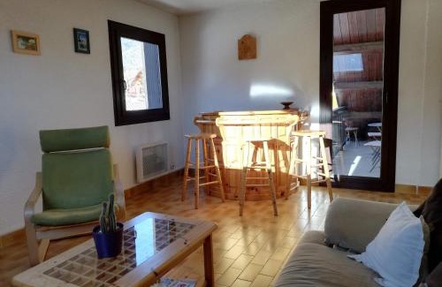 Forville Apartment | Cozy 3-Bedroom Apartment in Briançon – Rated 9.4/10