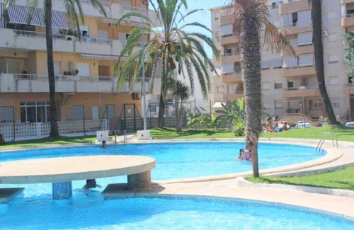 Daimuz Apartment | Oceanfront Apartment with Pool Just Steps from the Beach