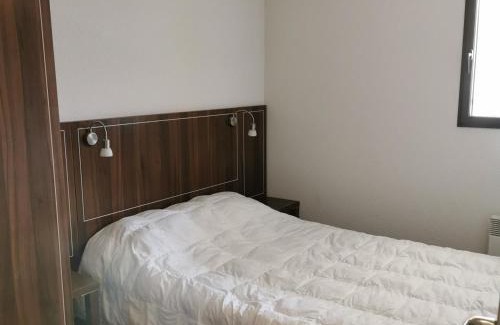 Jausiers Apartment | Family-Friendly Appartement Jausiers: Rated 10/10 with Pool
