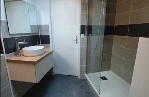 Faubourg Apartment | Guest Rated 10/10: Family-Friendly Apartments in Nîmes