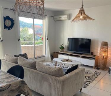 Le Boulou Apartment | Comfortable T3 Apartment with Balcony & Child-Friendly Amenities