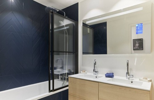 Villejuif Apartment | Cozy T3 Apartment Near Paris - Pet and Child Friendly