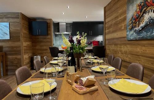 Bourg-Saint-Maurice Apartment | Oceanfront Appartement Tetra: Rated 9.4 for Family Getaways