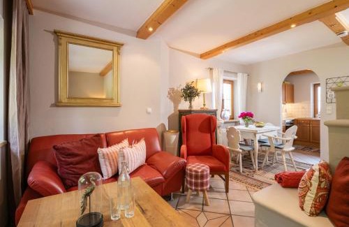Kirchberg in Tirol Apartment | Inviting Appartement Teresa I: Pet-Friendly with Pool Access