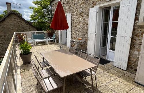 Barbizon Apartment | Cozy Appartement Terrasse Barbizon - Pet & Child Friendly Stay