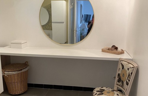 Reims Apartment | Inviting Apartment with Terrace and Parking Near the Park
