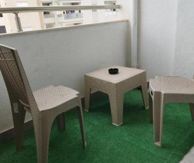 Bou Mhel el-Bassatine Apartment | Inviting Coquette Appartement: Guest Rated 9/10, Family Friendly