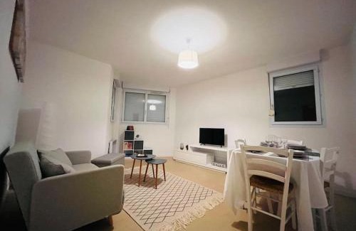 Toulouse West Apartment | Child-Friendly Appartement in Toulouse - Guest Rated 8.6