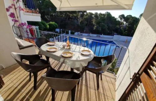 Calella de Palafrugell Apartment | Comfortable Oceanview Apartment with Pool in Calella de Palafrugell