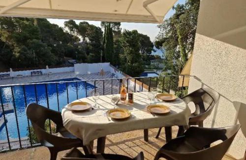Calella de Palafrugell Apartment | Comfortable Oceanview Apartment with Pool in Calella de Palafrugell