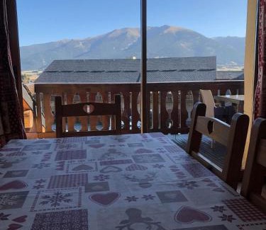 Superbolquere Apartment | Comfortable Apartment with Scenic Views of Cambre d'Aze