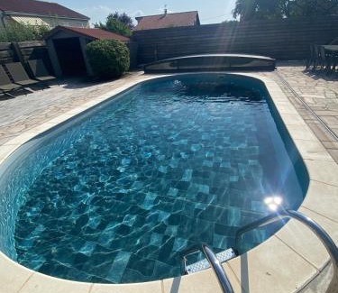Cebazat Apartment | appartement tout confort dans villa avec piscine