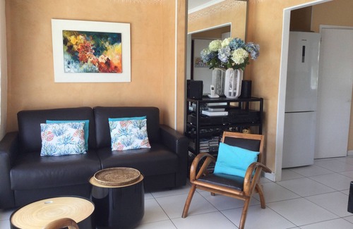 Caucade Apartment | Cozy Oceanview Apartment with Two Spacious Terraces