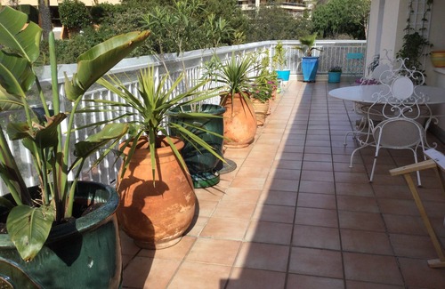 Caucade Apartment | Cozy Oceanview Apartment with Two Spacious Terraces