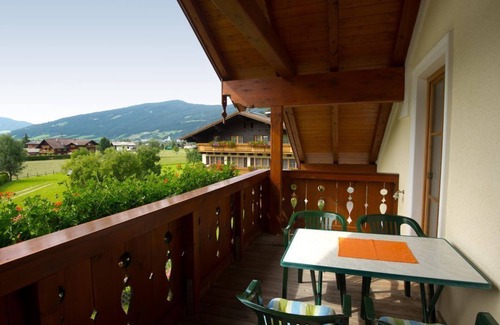 Radstadt Apartment | Family-Friendly Appartement "typ 3" - Rated 9.8/10!