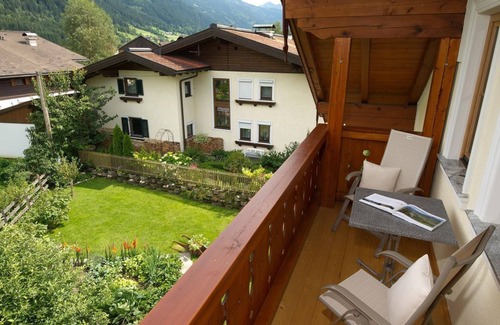 Radstadt Apartment | Top-Rated Appartement "typ 4" with Spa & Kitchen Amenities
