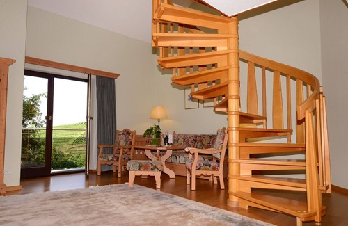 Sasbachwalden Apartment | Spacious Maisonette with Kitchen & Breakfast Included
