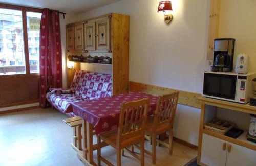 Valfrejus Apartment | Comfortable Appartement Valfréjus: Ski In, Relax Out