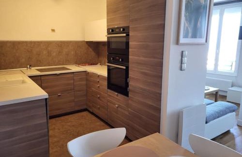 Ault Apartment | Ocean View Apartment Just Steps from the Beach