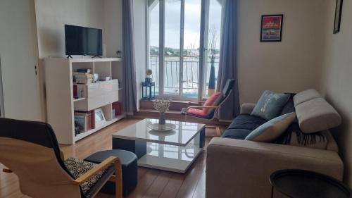 Audierne Apartment | Seaside Apartment with Breakfast - Guest Rated 9.5/10