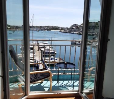 Audierne Apartment | Seaside Apartment with Breakfast - Guest Rated 9.5/10