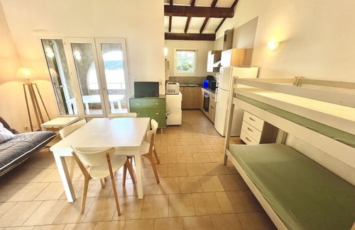 Corse-du-Sud Apartment | Oceanfront Apartment with Mountain Views - Rated 9.8/10