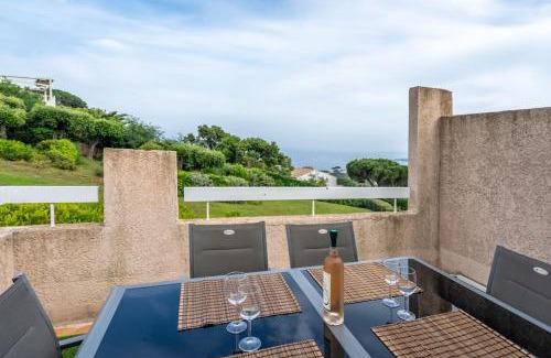 La Nartelle Apartment | Oceanview Apartment in Sainte Maxime - Rated 8.8/10!