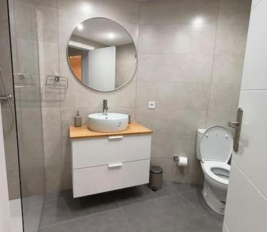Torremolinos Apartment | Seaside Escape at Appartement Vue mer PLAYA MAR