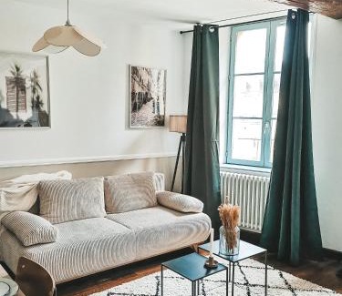 Sedan Apartment | Charming Apartment with Castle View - Rated 8.4/10