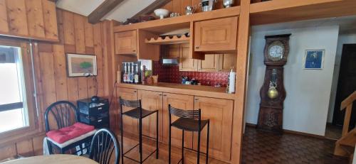Champex-Lac Apartment | Scenic Lake View Apartment with Family-Friendly Amenities