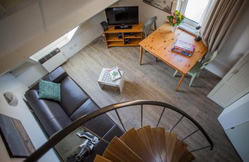 Municipality of Terschelling Apartment | Discover Tjermelân Hotel: Family-Friendly with Great Dining